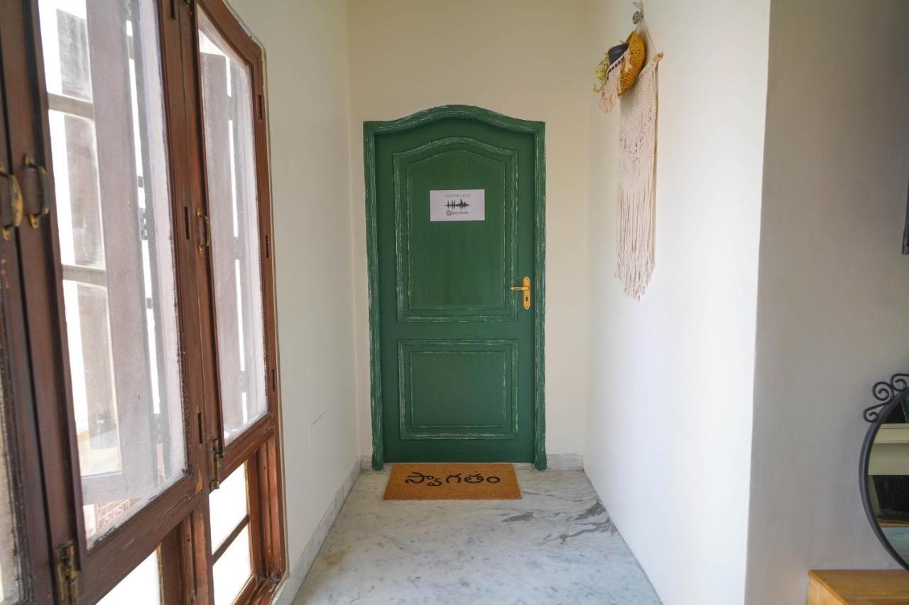 Destin Olympus Banjara Hostel Hyderabad Luaran gambar