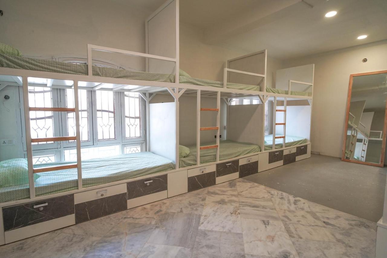 Destin Olympus Banjara Hostel Hyderabad Luaran gambar