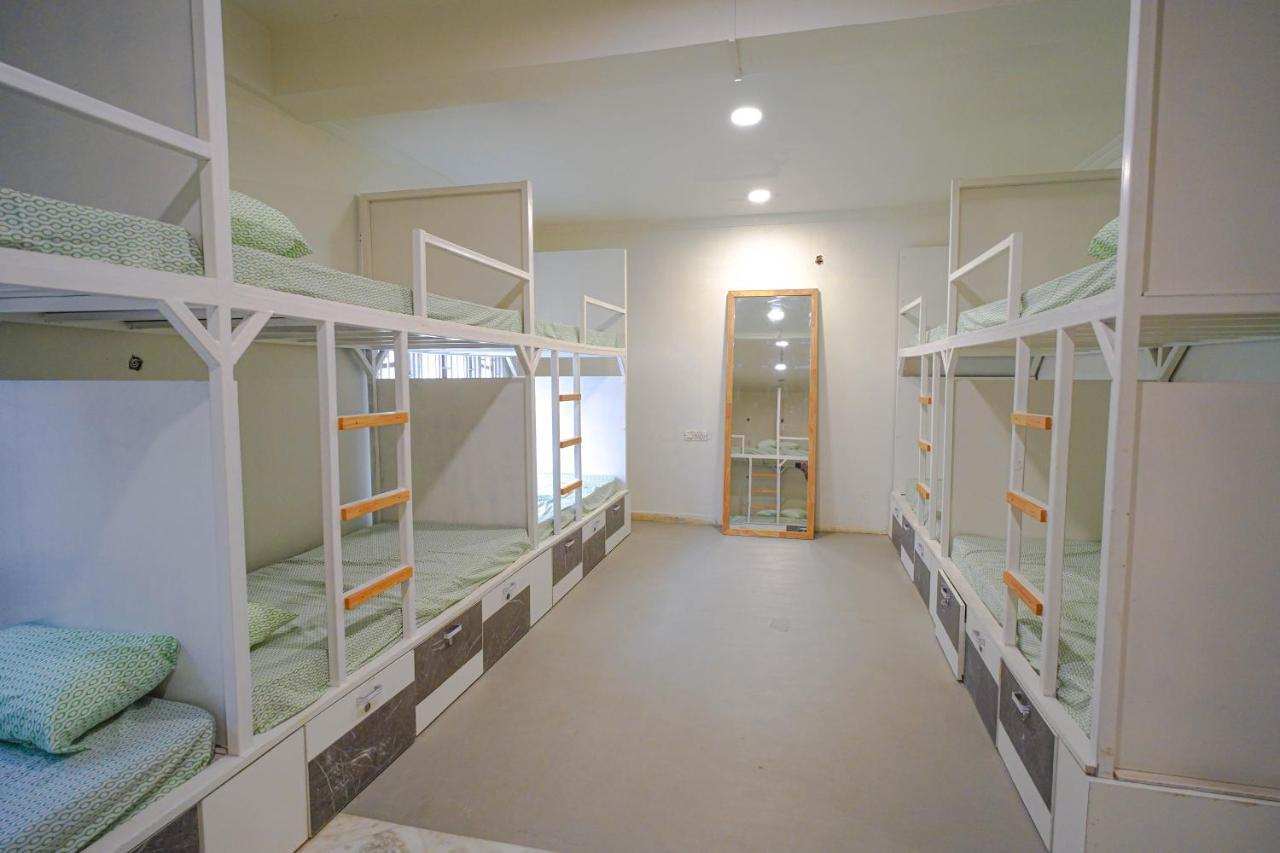 Destin Olympus Banjara Hostel Hyderabad Luaran gambar